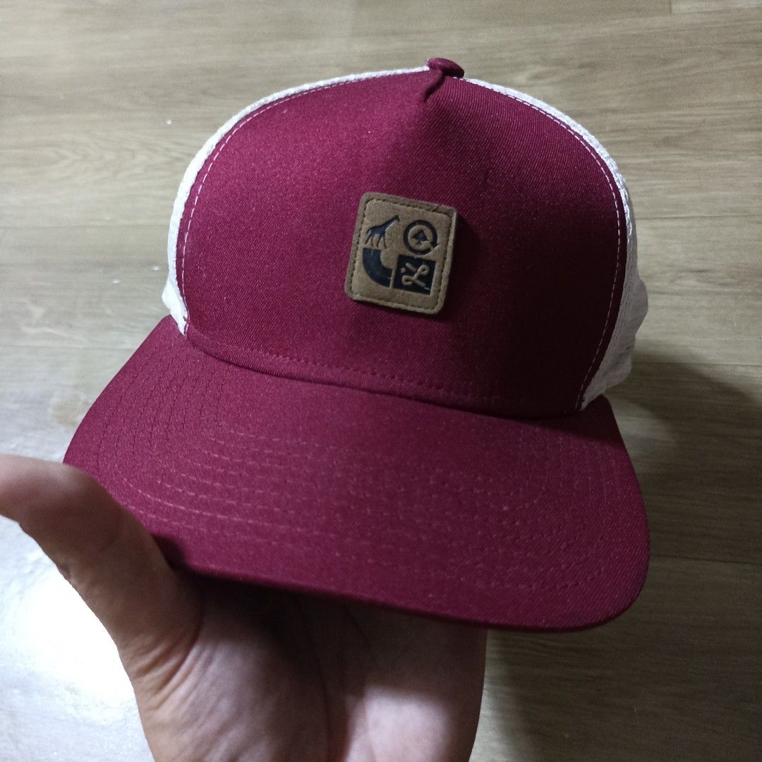 Lrg trucker hat cheap