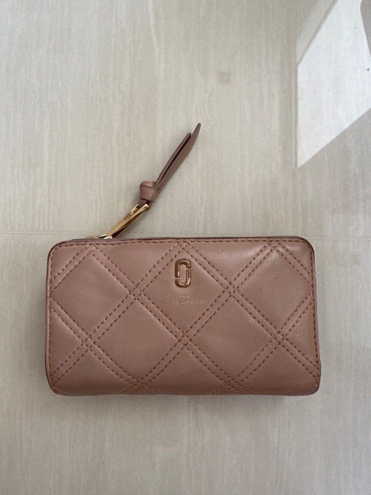 Marc Jacobs Bifold Quilted Wallet Luxury Bags Wallets on Carousell