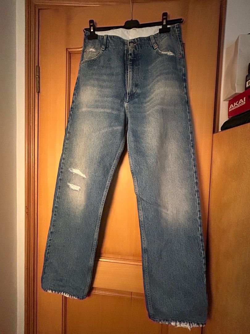 MM6 maison margiela jeans size 30, 男裝, 褲＆半截裙, 牛仔褲 Carousell