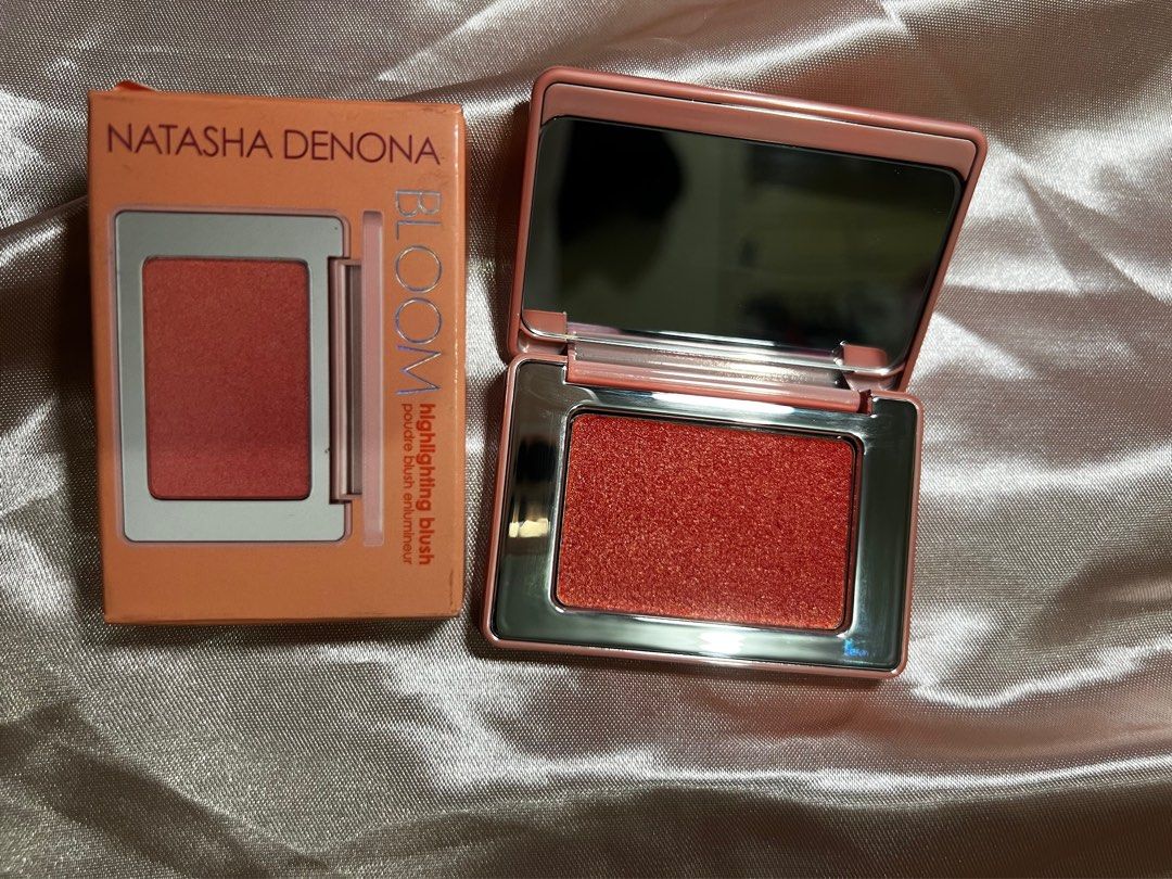 Natasha Denona Bloom Highlighting Blush (Category: Makeup) located in Pasig City. Submitted by inah.budolera (Listing ID 1333061681, Image 2). Description: 1260 original price! like new pa used once only. swatched lang promise price negotiable bought this year lang 2024 ganda ng shade sobra! but best for warm undertone highlighter and blush in one!.