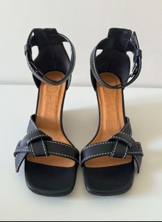 (Category: ) located in . Submitted by shopgirl1811 (Listing ID 1333076300, Image 1). Description: .