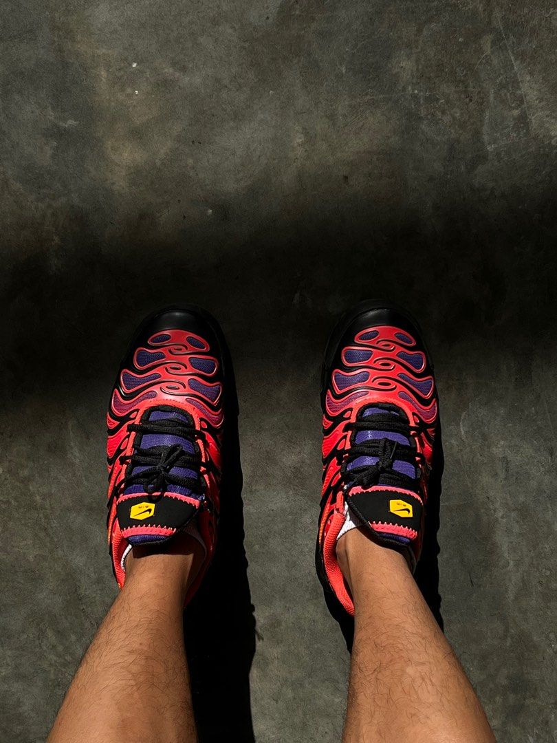 Nike Air Max Plus Drift Nike Air Max Plus TN Drift Fesyen Pria