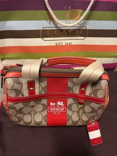 (Category: ) located in . Submitted by preloved_coll (Listing ID 1333074204, Image 1). Description: .