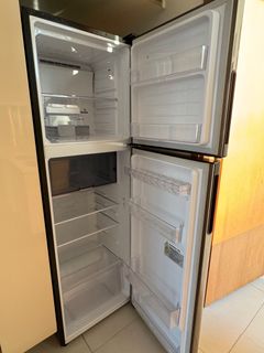 (Category: ) located in . Submitted by huay2 (Listing ID 1333065899, Image 1). Description: .