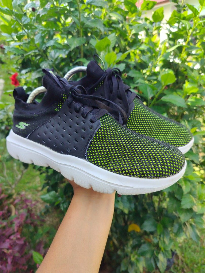 Skechers sport 7.5 sale