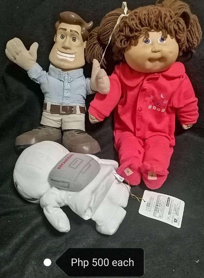 Special Dolls for Sale (Category: Plushies & Soft Toys) located in Los Banos. Submitted by princessbotique (Listing ID 1333131195, Image 2). Description: Special Dolls for Sale a) 1982 ET 12 inches b) Asimo Hand Puppet Doll SOLD!!! c) Mr. Wonderful Talking Doll d) Cabbage Patch Kids e) Nicci backpack / Hand Puppet Preloved As is See pix for price and details First come First Serve Please add shipping fee From Los Banos Laguna Meetups per arrangem
