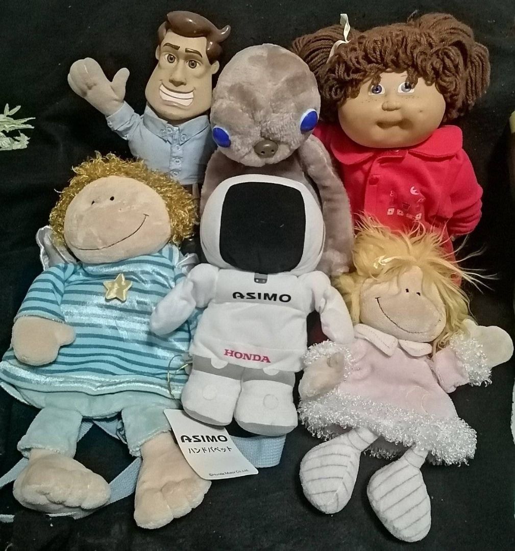 Special Dolls for Sale (Category: Plushies & Soft Toys) located in Los Banos. Submitted by princessbotique (Listing ID 1333131195, Image 1). Description: Special Dolls for Sale a) 1982 ET 12 inches b) Asimo Hand Puppet Doll SOLD!!! c) Mr. Wonderful Talking Doll d) Cabbage Patch Kids e) Nicci backpack / Hand Puppet Preloved As is See pix for price and details First come First Serve Please add shipping fee From Los Banos Laguna Meetups per arrangem