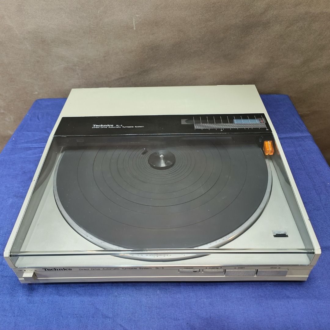 TECHNICS SL-5 LINEAR TURNTABLE (Category: Other Audio Equipment) located in Cebu City. Submitted by timeless_treasure79 (Listing ID 1333083252, Image 1). Description: TECHNICS SL-5 LINEAR TURNTABLE Price: 7500php SPECIFICATION: Power Source: 100 Volts 50/60Hz Type: Fully Automatic Turntable Drive Method: Direct Driven Turntable Speed: 33 & 45rpm Pickup: MM P-Mount.