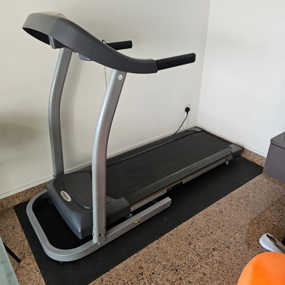 Treadmill low usage Tempo T81