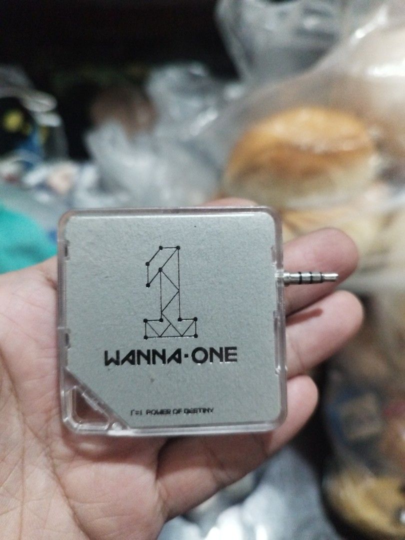 Wanna one kino (Category: Portable Music Players) located in Marikina City. Submitted by chadxiii (Listing ID 1333006162, Image 2). Description: gcash payments location marikina lalamove or jnt.