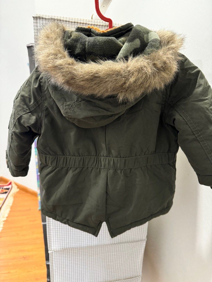 Winter Jacket (Category: Babies & Kids Fashion) located in Kuala Lumpur. Submitted by preloved.etcetera (Listing ID 1332980372, Image 2). Description: Could be unisex. Please buy. My boy got so many compliments during our london trip last year. He was 18months that time :).
