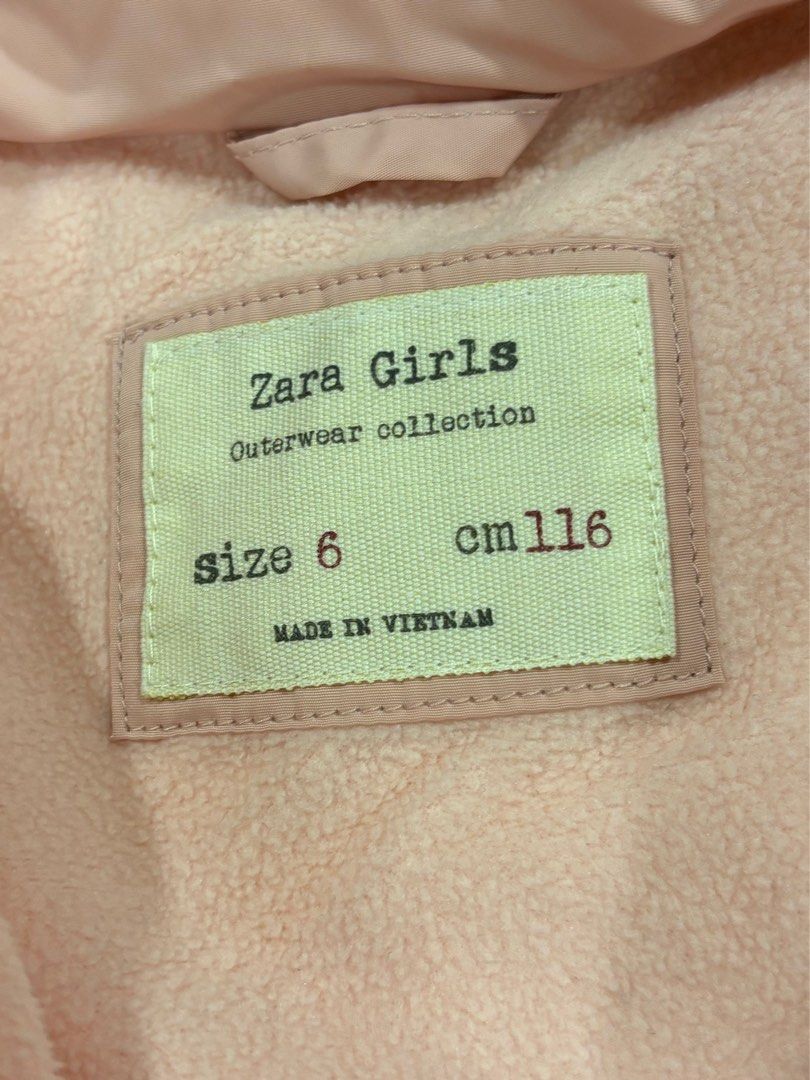 Winter Jacket (Category: Coats, Jackets and Outerwear) located in Singapore. Submitted by joa9292 (Listing ID 1333086607, Image 3). Description: Sweet pink Zara girl’s winter jacket. Suitable for temp between 15-5 degrees. Condition 8 out of 10. Self collection at north-east area. .
