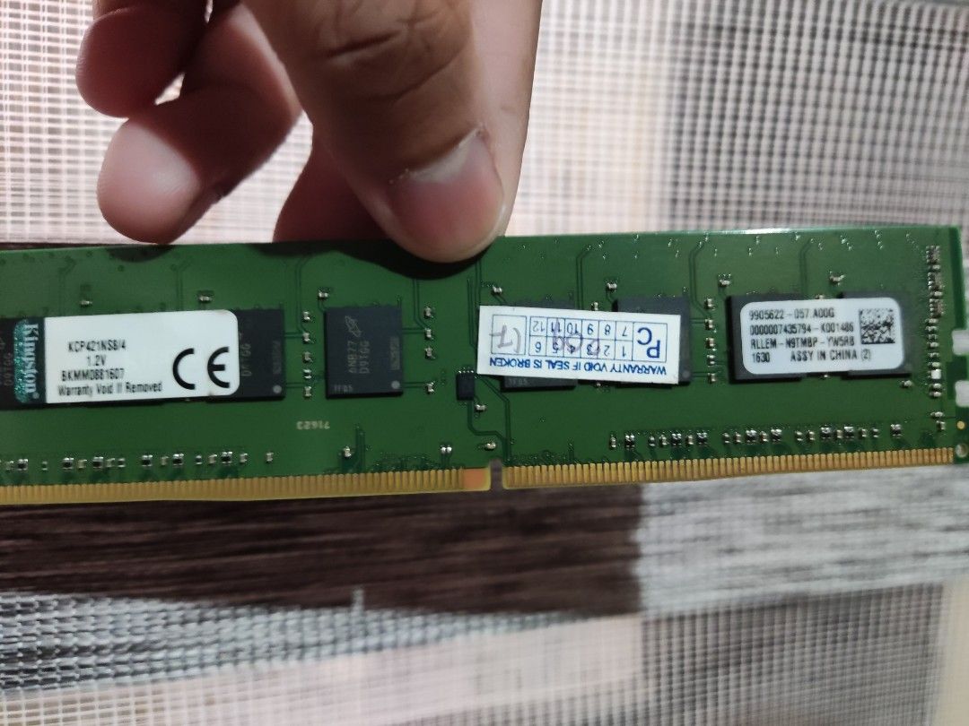 4GB DDR4 Memory RAM (Category: Computer Parts) located in Los Banos. Submitted by Luvs11 (Listing ID 1333183152, Image 2). Description: - 200 each na lang po, tested and working bago ipost dito. - ddr3 ram - 4gb - Los Baños, Laguna Location - Meet ups: Calamba, LB, Bay Laguna.