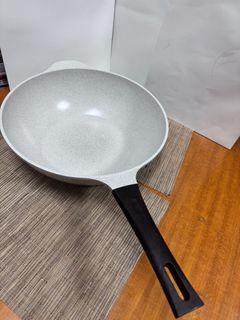 （分類：）位於 。 由 twiceon1020 提交（商品編號 1333296663，圖片 1）。簡介： 。