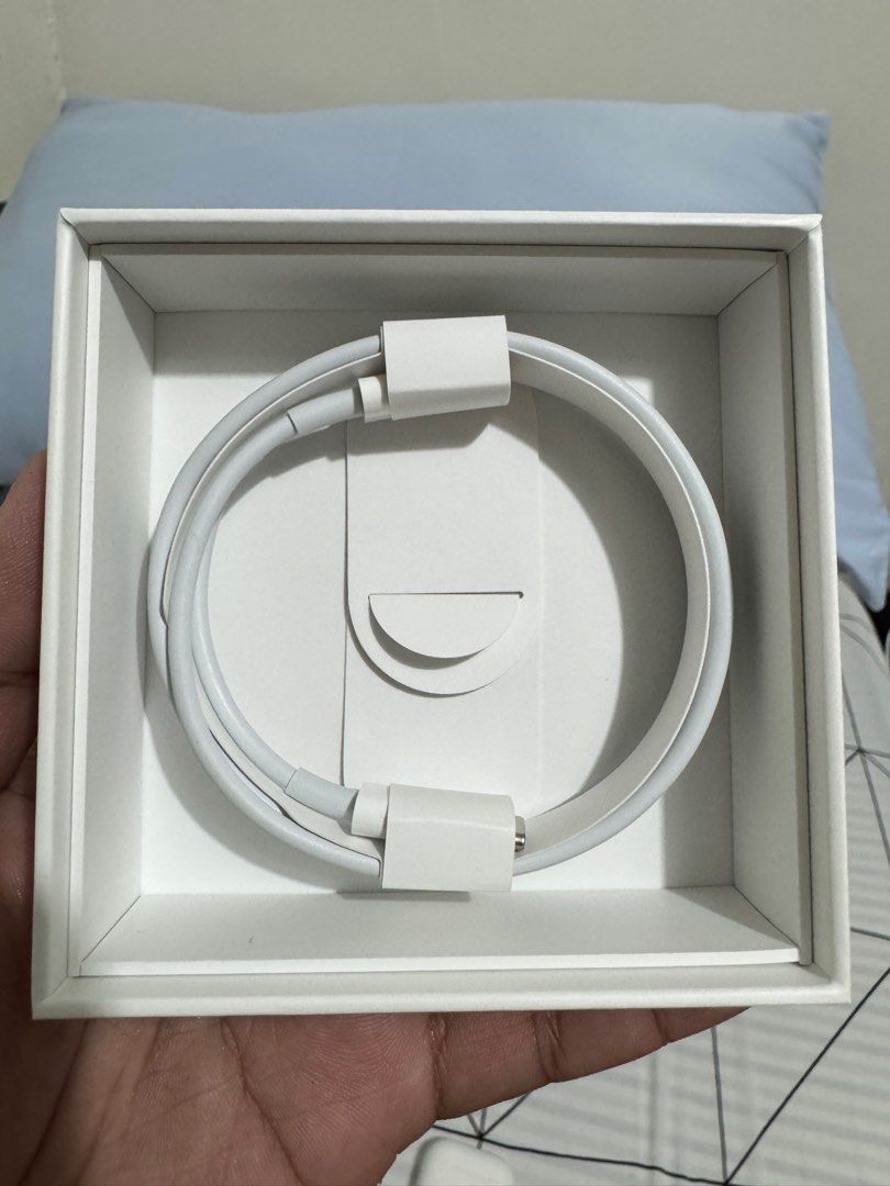 Airpods Gen 3 (Category: Headphones & Headsets) located in Imus. Submitted by erisoncelovesph (Listing ID 1333251605, Image 2). Description: Airpods Gen 3 with Magsafe Charging Case 100% authentic and working with unused lightning cable charger. Well used but used with care, with minor scratches due to usage Bought from PMC MOA last 12/04/2021. Complete inclusions (paper bag, box, lightning cable charger, documentations and receipt) ISSUE: LOST R