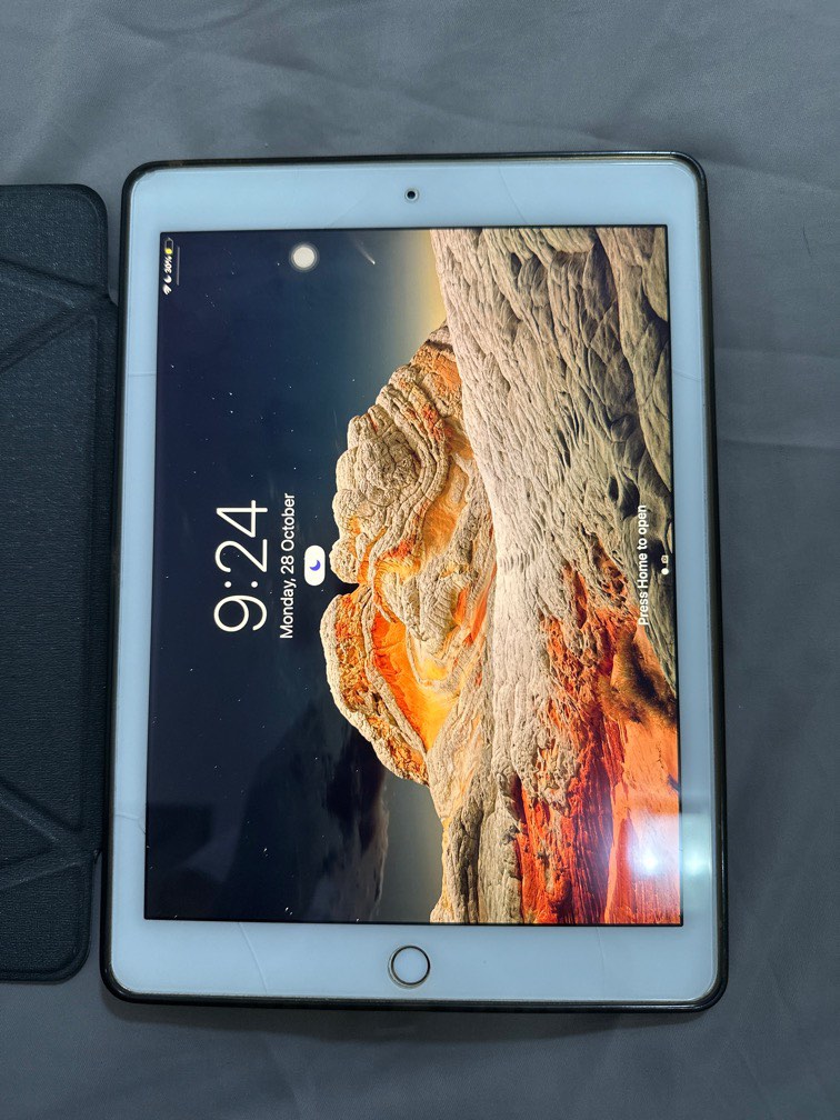 美品 iPad Air2 64G ゴールド 目白押し
