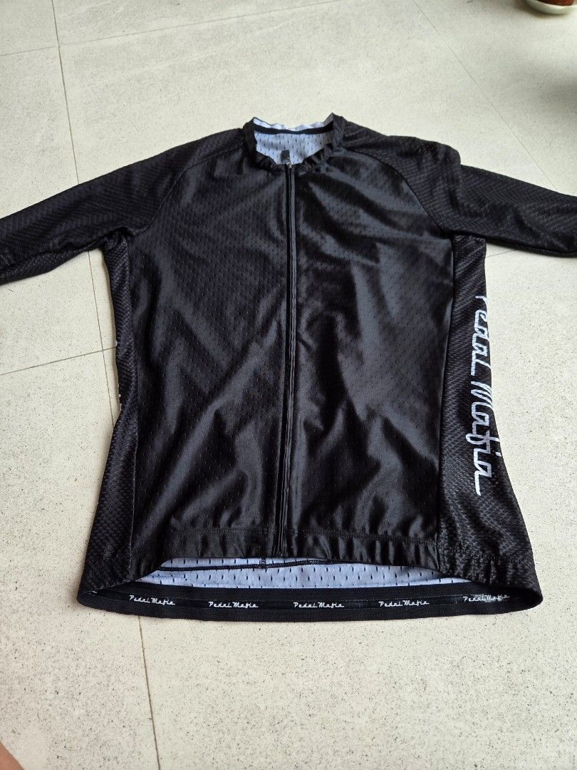 Cycling jersey sales outlet