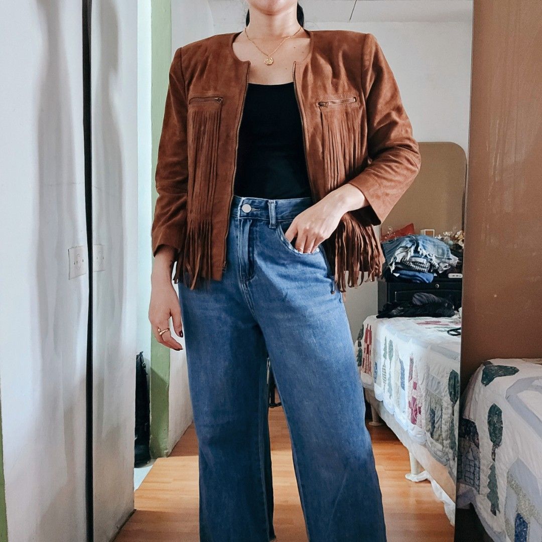 BCBG MAXAZRIA "Reiss" Sueded Faux leather BROWN FRINGE JACKET (Category: Coats, Jackets and Outerwear) located in Carmona. Submitted by simplestashph (Listing ID 1333215165, Image 1). Description: CODE: CS 07 BCBG MAXAZRIA "Reiss" Sueded Faux leather BROWN FRINGE JACKET SMALL *very good condition PHP 1200 C32, L 19, sleeves 16, shoulder 14.