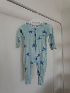 (Category: ) located in . Submitted by thrifthingg (Listing ID 1333321152, Image 1). Description: .