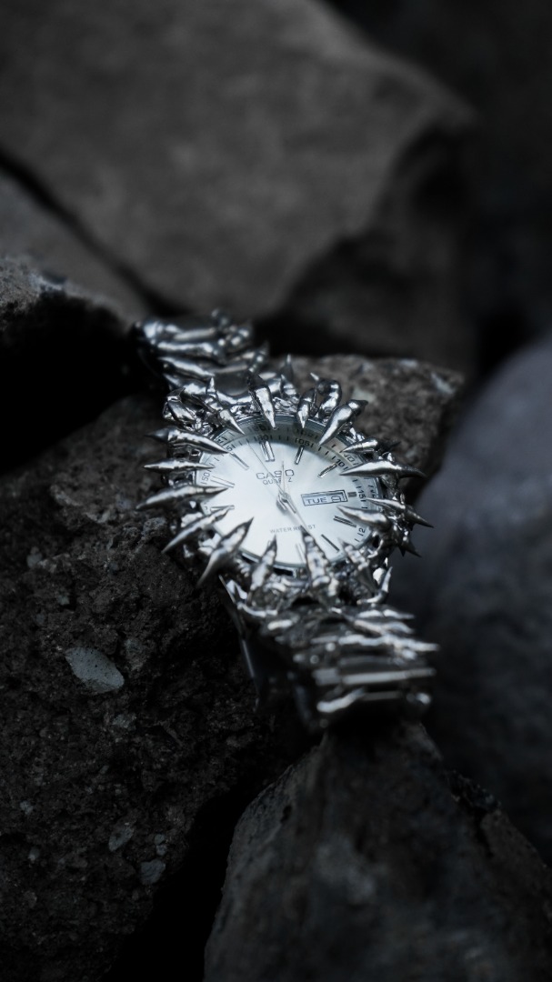 Jam Tangan Casio Spike White, Barang Mewah, Jam Tangan di Carousell