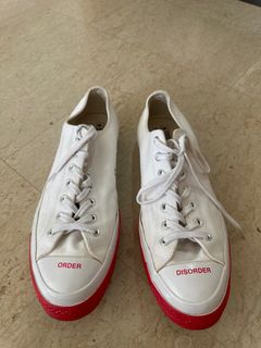 Low top red converse on sale shop