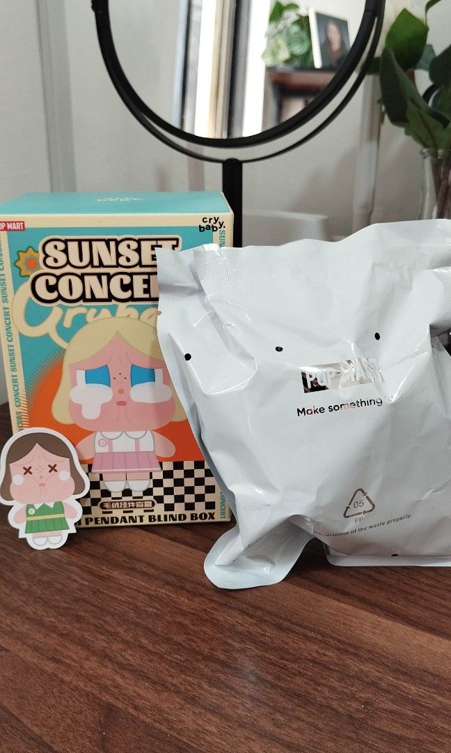 CRYBABY SUNSET CONCERT DIM GREEN POPMART (Category: Events Tickets) located in Cavite. Submitted by trishadvb (Listing ID 1333201613, Image 3). Description: On hand Open foil but unused VERIFIED Authentic via qr code location: Cavite Grab/Lalamove.
