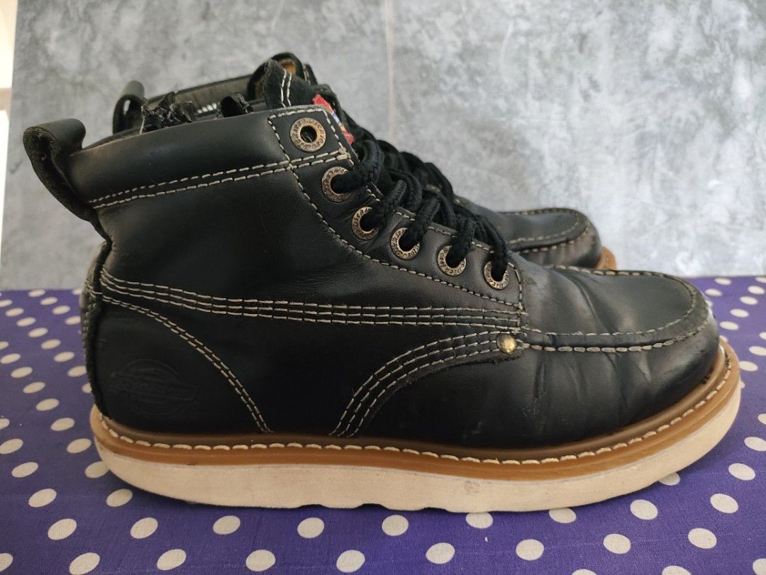 Dickies moc toe deals