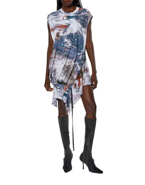 Diesel Crewneck Dress (Category: Dresses) located in Quezon City. Submitted by luda_ (Listing ID 1333230376, Image 1). Description: Bought from Diesel HongKong Will keep the item if not sold. 📍QC .