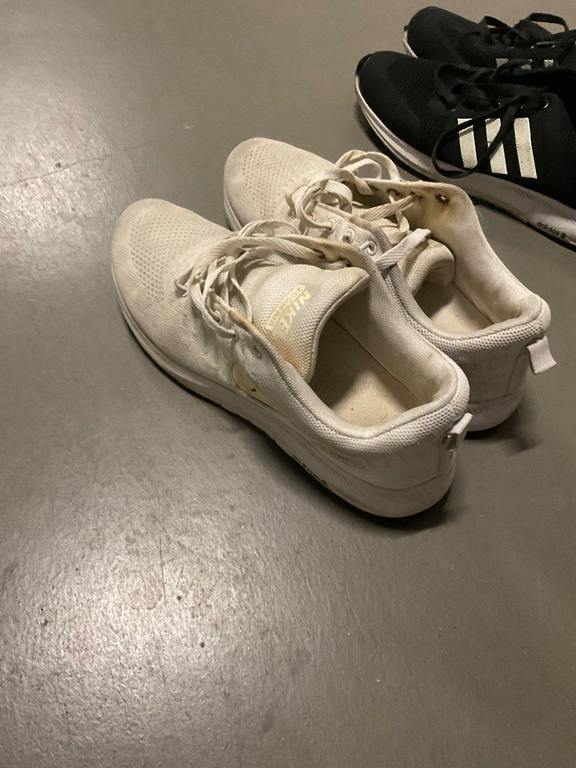 Free run dress shoes deals
