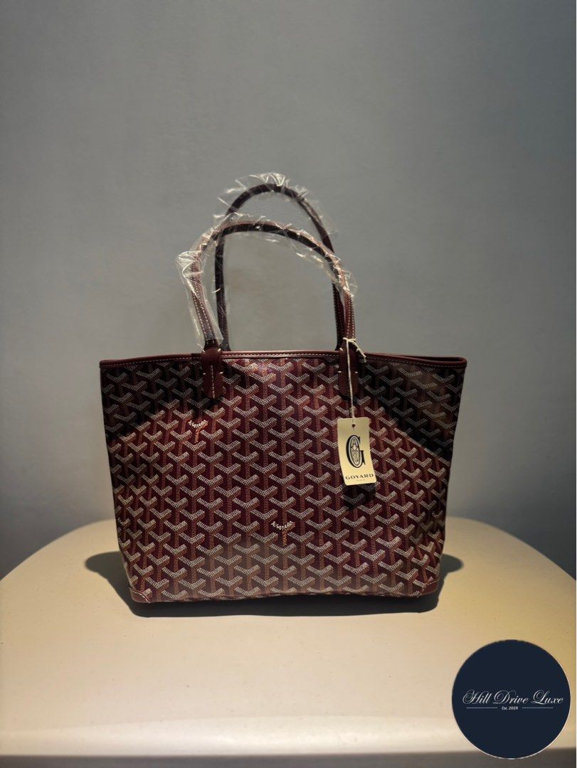 Goyard Artois PM Bag (Category: Luxury Bags & Wallets) located in Cainta. Submitted by habiier (Listing ID 1333167945, Image 1). Description: Goyard Artois PM Bag • Color: Burgundy • Condition: Store-fresh • Inclusions: Complete papers, Dust bag, Paper bag.