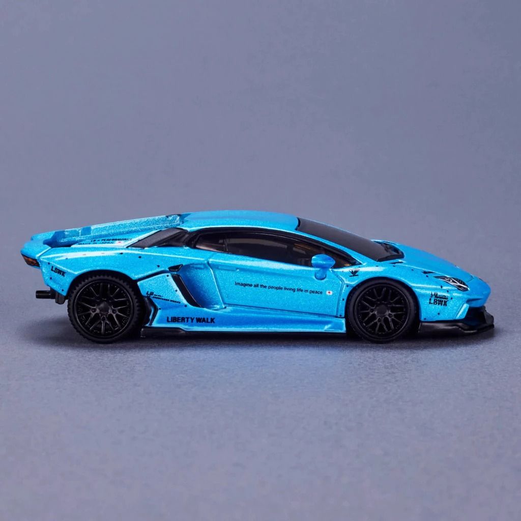 Hot Wheels Elite 64 Series LBWK Lamborghini Aventador LP 700-4, Hobbies ...
