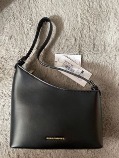 (Kategori: ) berada di . Dikirim oleh clutteringitems (ID iklan 1333209036, Gambar 1). Deskripsi: .