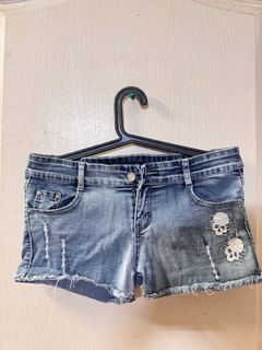 (Category: ) located in . Submitted by eve05__ (Listing ID 1333211489, Image 1). Description: .