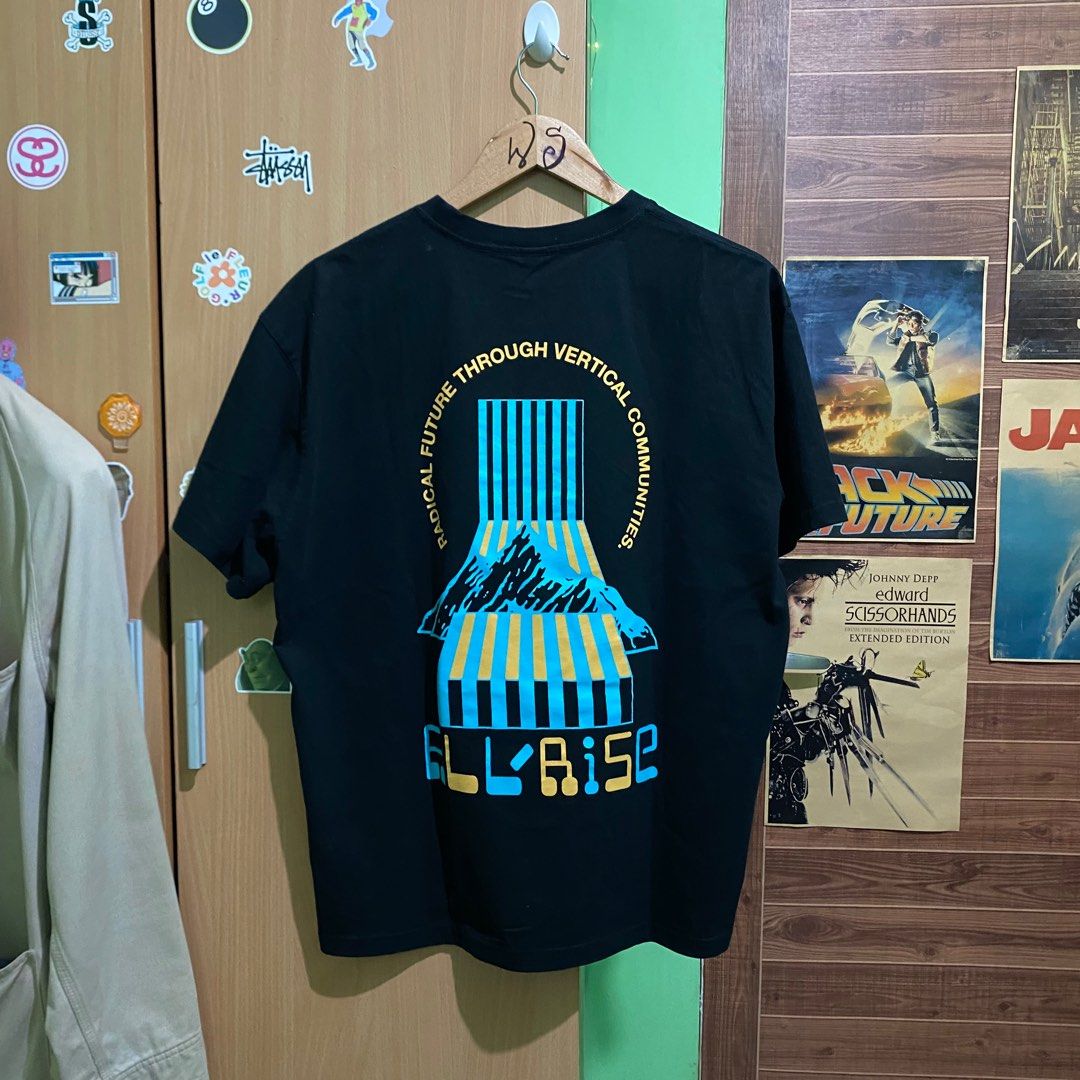 Limited Edition Brain Dead x Arc’teryx (Category: Tshirts & Polo Shirts ) located in Taguig. Submitted by wardrobe.syndrome (Listing ID 1333213597, Image 2). Description: Braindead x Arcteryx for All Rise Fest Limited edition Tee Large (22.5 x 27) Hard to find Excellent Condition .