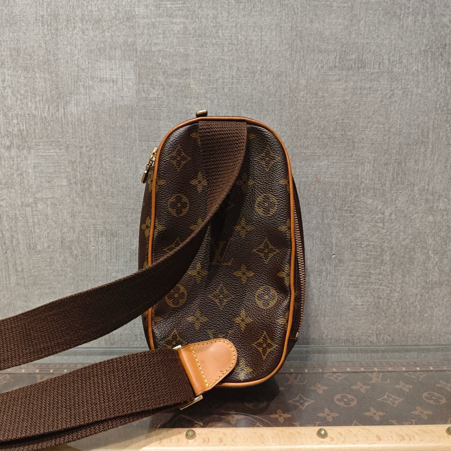 Louis vuitton pochette gange clearance