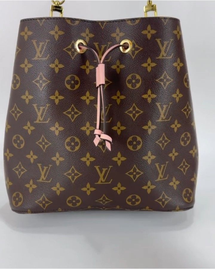 LV Neo Noe (Category: Luxury Bags & Wallets) located in Manila. Submitted by bagislifeshop (Listing ID 1333181031, Image 1). Description: 9/10 condi.