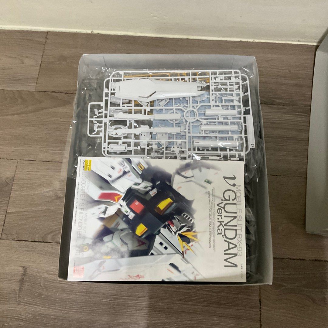 MG 1/100 RX-93 NU GUNDAM VER.KA, Hobbies & Toys, Toys & Games on Carousell