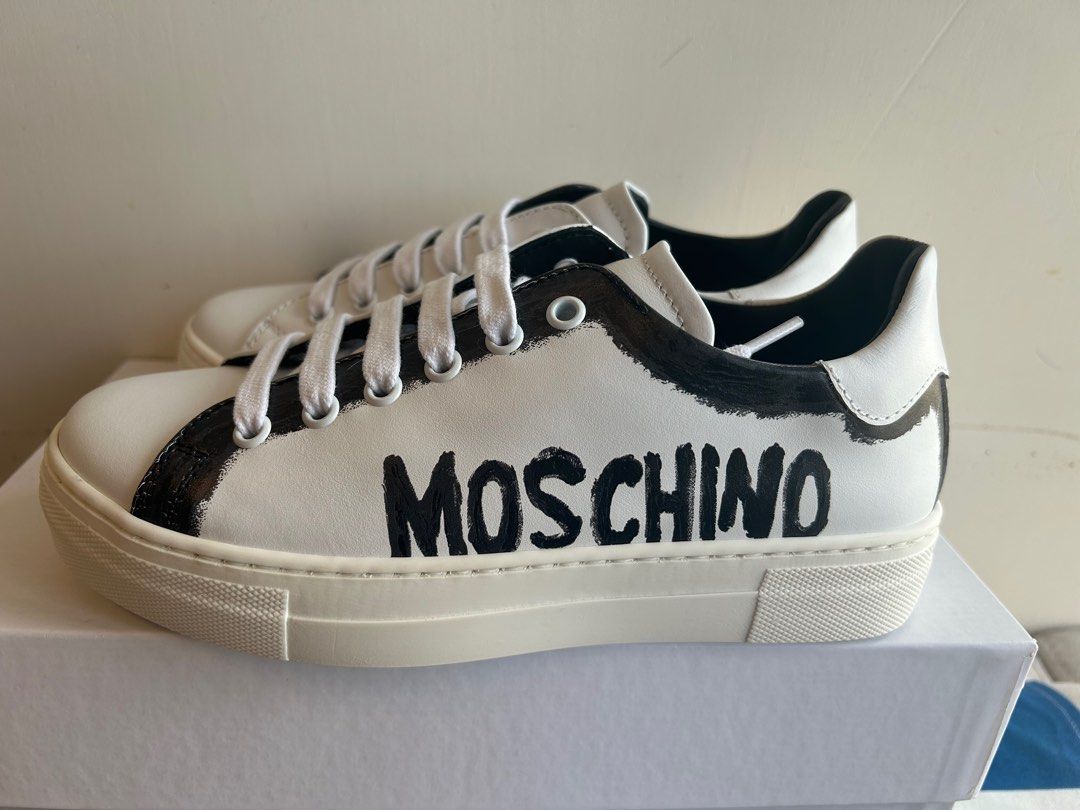 Moschino kids shoes deals