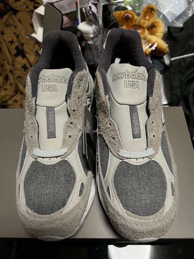 new balance x levi's 990v3