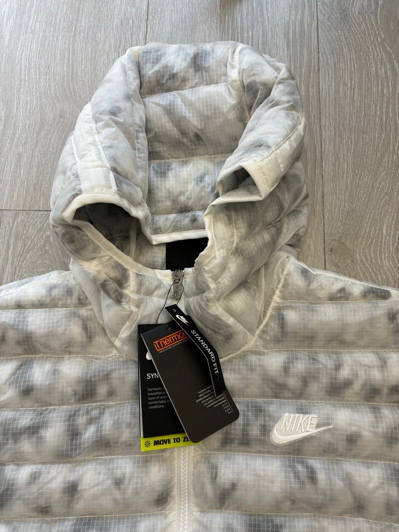 Nike Marble Insulation Jacket, 男裝, 運動服裝- Carousell