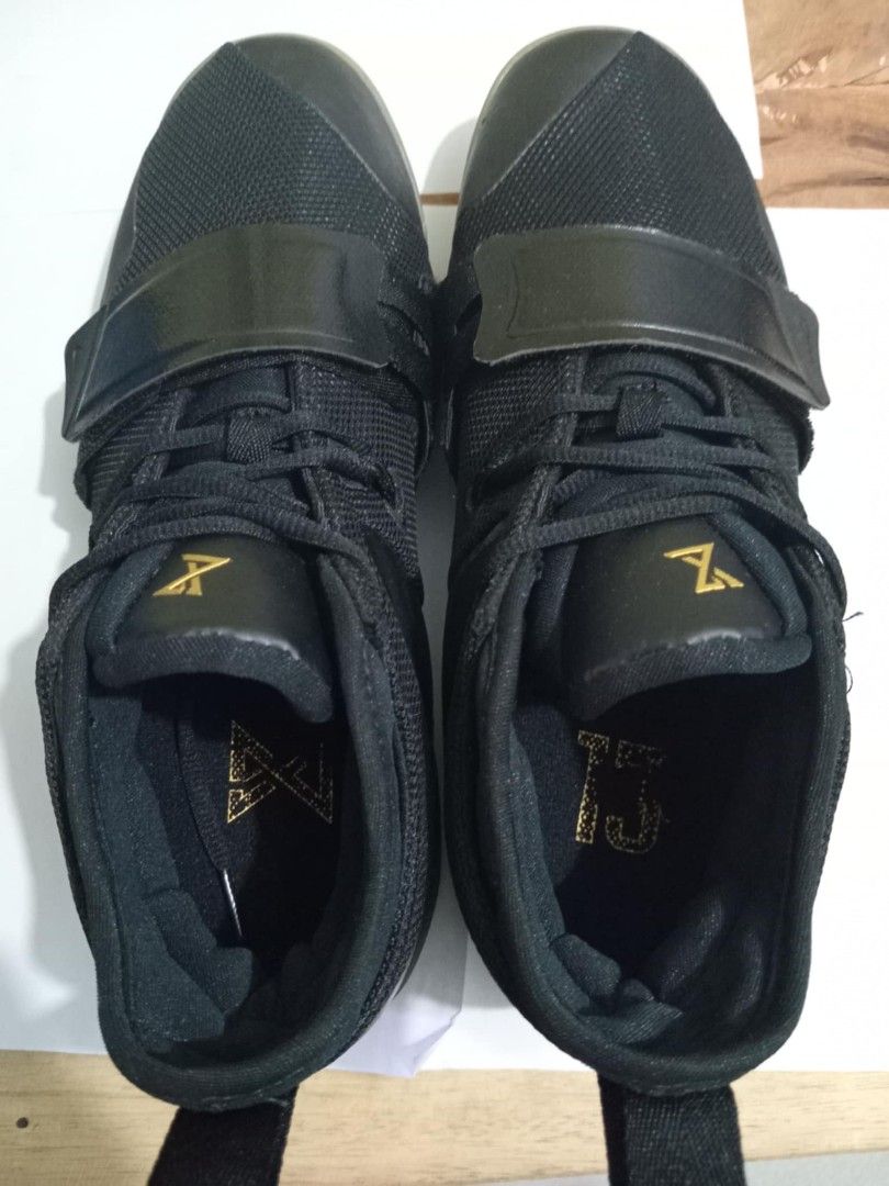 Nike Paul george (Category: Sneakers) located in Rizal. Submitted by annmaria_declutter (Listing ID 1333302171, Image 1). Description: Nike Paul George in US 12.pls see attatch photo.as is po sya maganda pa no box. with free basketbalk short..