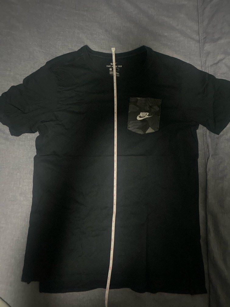Nike shirt (Category: Activewear) located in Paranaque City. Submitted by johnber (Listing ID 1333251988, Image 1). Description: .