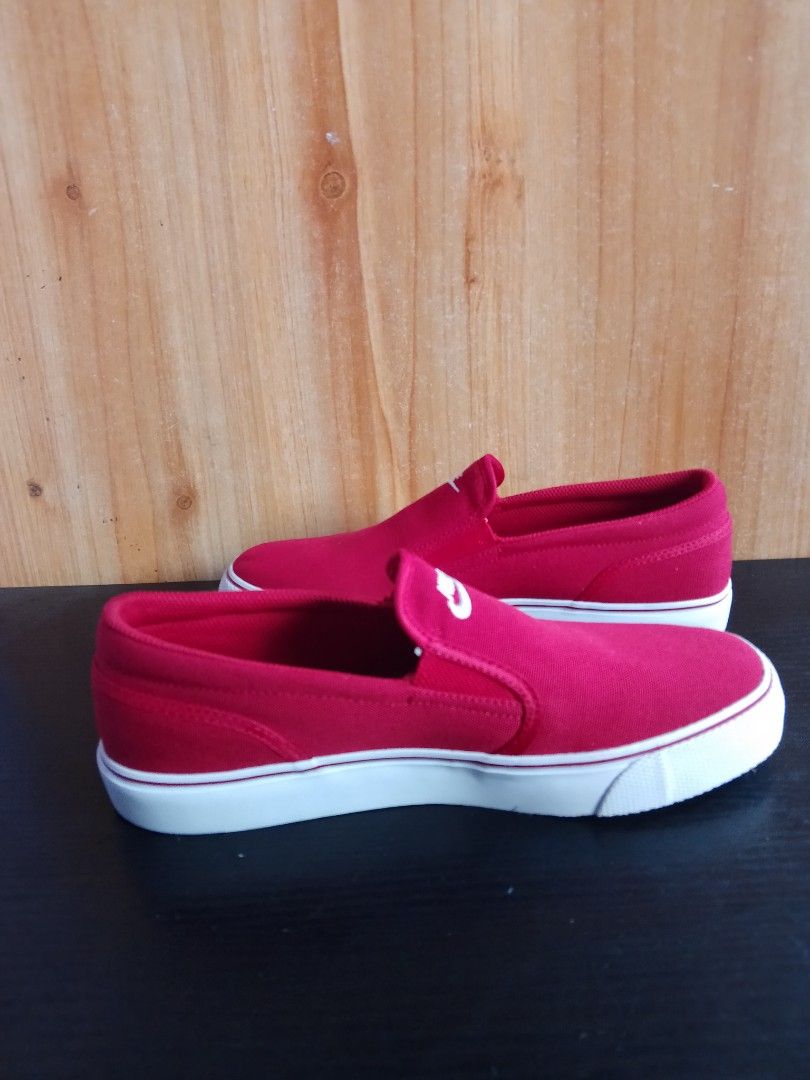 Nike toki slip on price philippines 2025