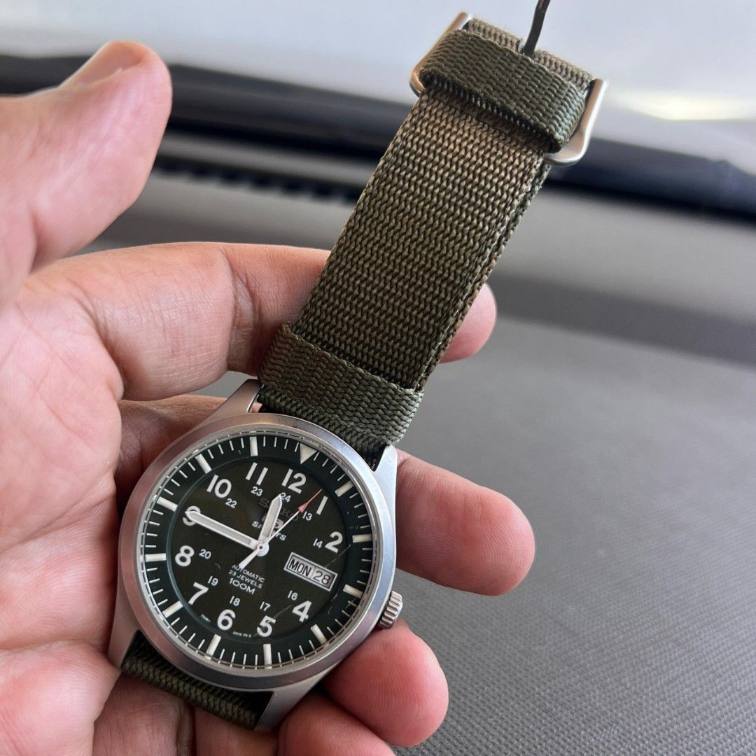 Seiko snzg15 top