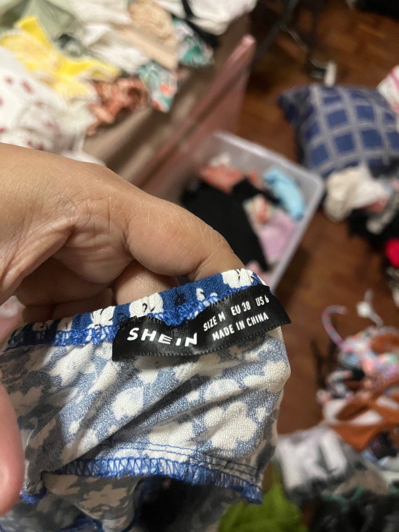Shein Blue Ditsy Dress (Category: Dresses) located in Makati City. Submitted by frelbv (Listing ID 1333194836, Image 3). Description: Used once. No longer fits me Can be bought as 900 with 2 other items priced 350.