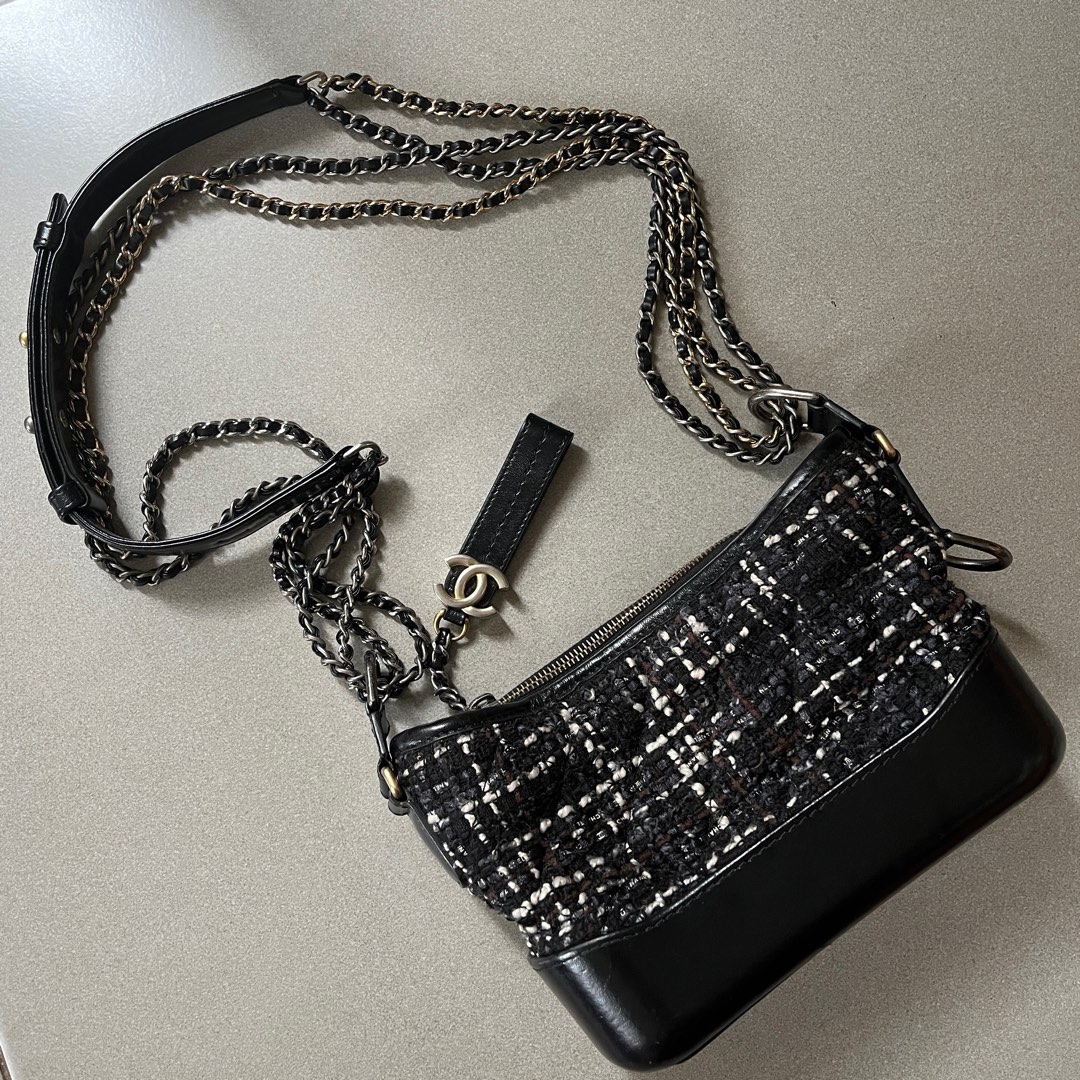 Tas chanel gabriel tweed good condition, Fesyen Wanita, Tas