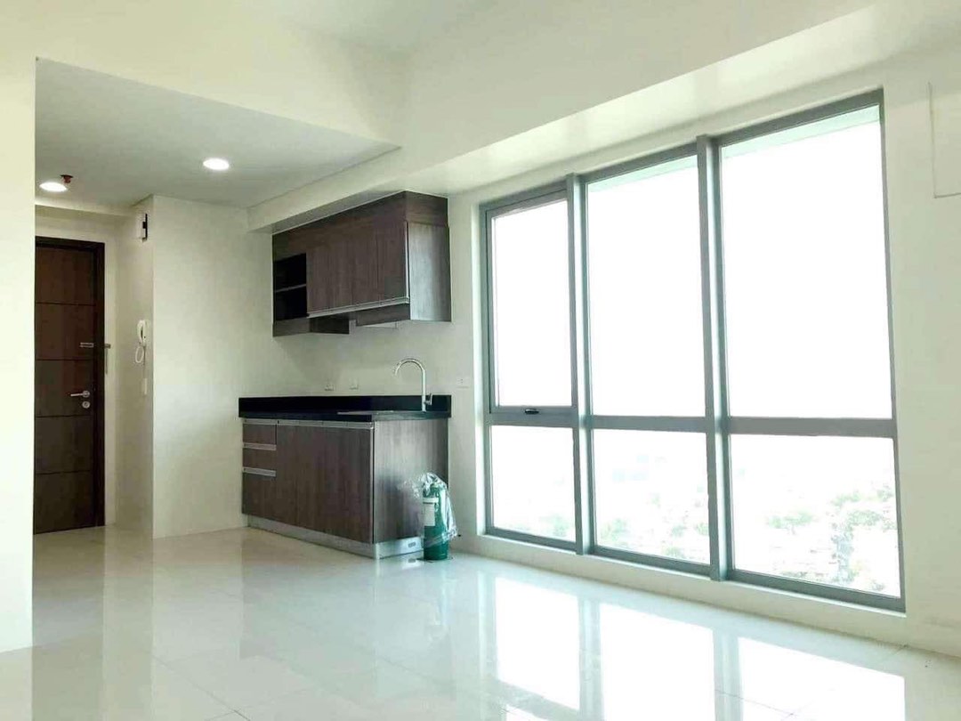 (Category: ) located in . Submitted by brokercharisse (Listing ID 1130796775, Image 1). Description: .