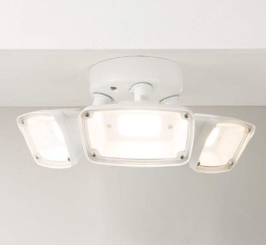 TP SHOP SHINE DEAL Halo FHS303TW LED Outdoor Triple Head Integrated Flood Light 4000K Cool White