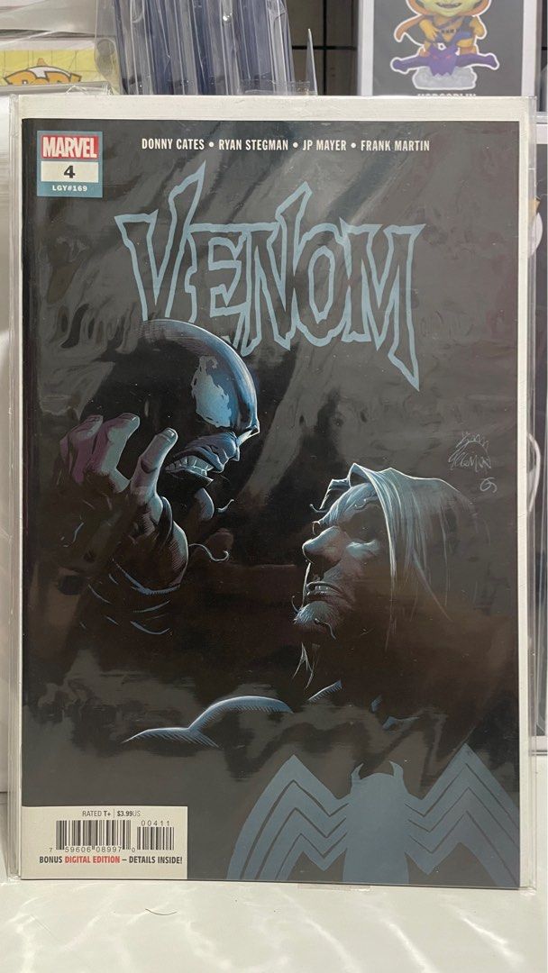 FREE SHIPPING! Venom 2-4, 1st Knull! MCU Spec!!! (Category: Comics & Manga) located in Caloocan City. Submitted by Supreeeeemo (Listing ID 1333170547, Image 2). Description: VF/NM condition With freebies Free shipping around Metro Manila thru my rider.