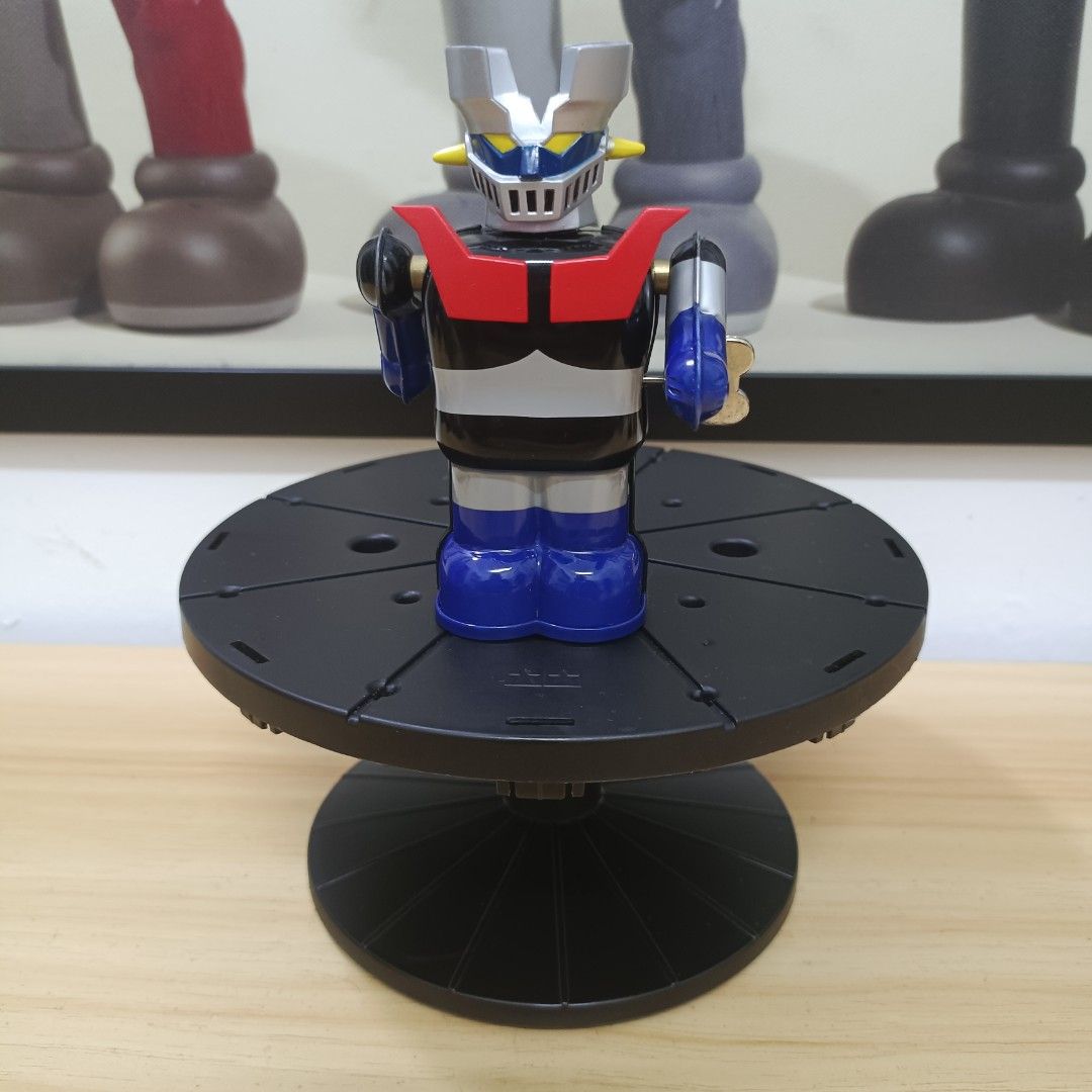 Mazinger Z Banpresto 2002 diecast Wind Up Toy Japan 2002 Vintage rare